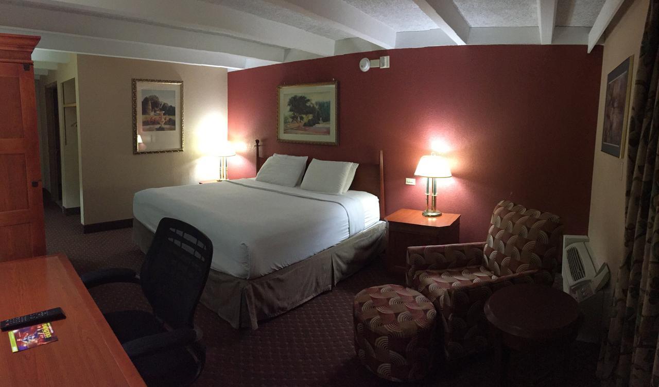 Rodeway Inn & Suites Ρόκφορντ Εξωτερικό φωτογραφία