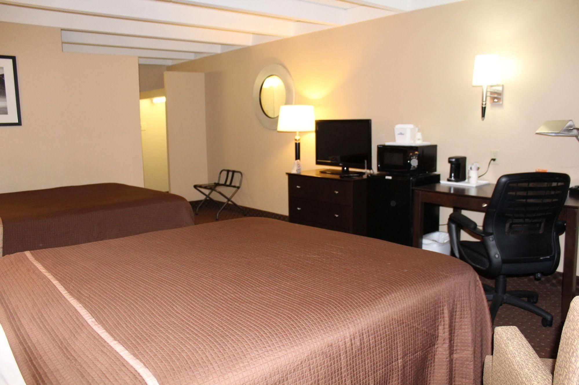 Rodeway Inn & Suites Ρόκφορντ Εξωτερικό φωτογραφία