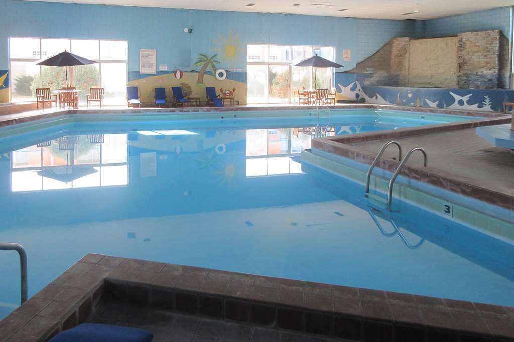 Rodeway Inn & Suites Ρόκφορντ Ανέσεις φωτογραφία