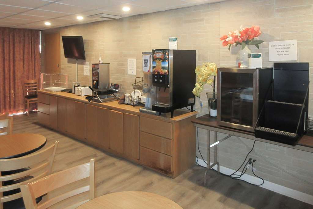 Rodeway Inn & Suites Ρόκφορντ Εστιατόριο φωτογραφία